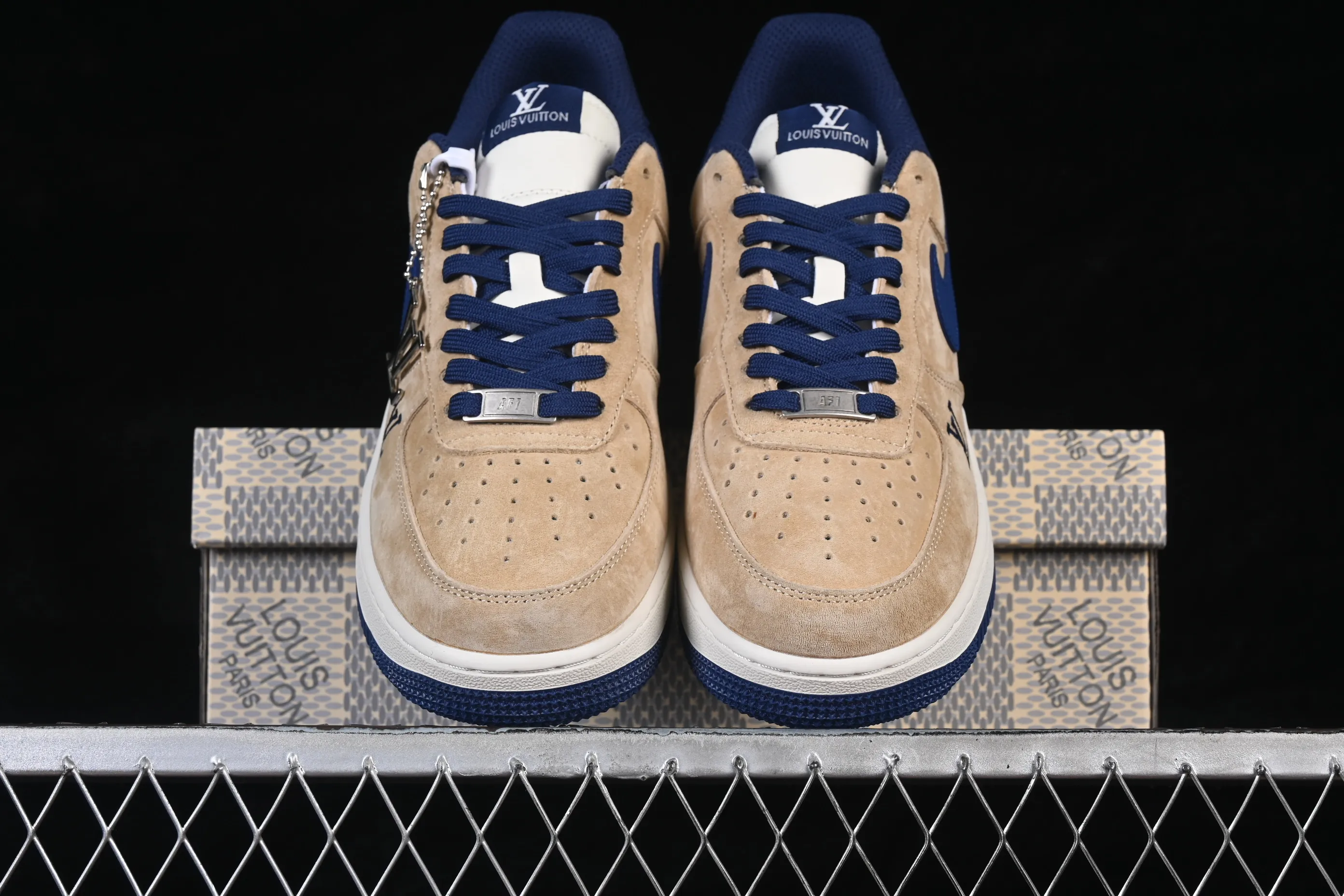 All Categories Nk Air Force 1 Air Force Series Nk Air Force 1 Low Air Force Low Nike Air Force 1'07 Low Joint Sand Brown Navy Air Force One Low Casual Shoes FQ3545-300
